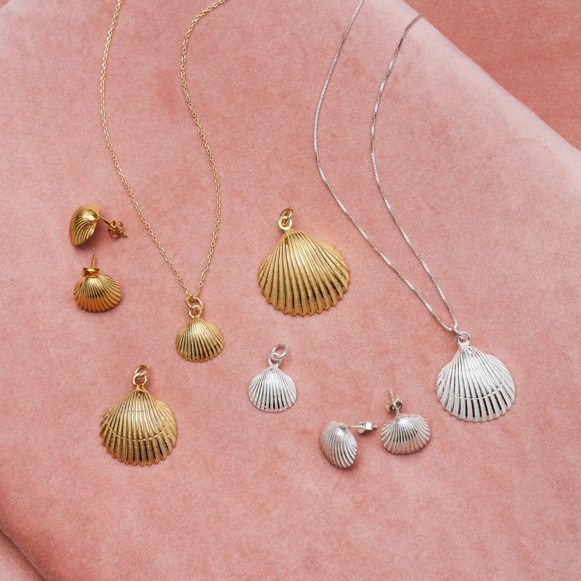 Small Shell Pendant - Gold-Plated Silver - Sister the brand