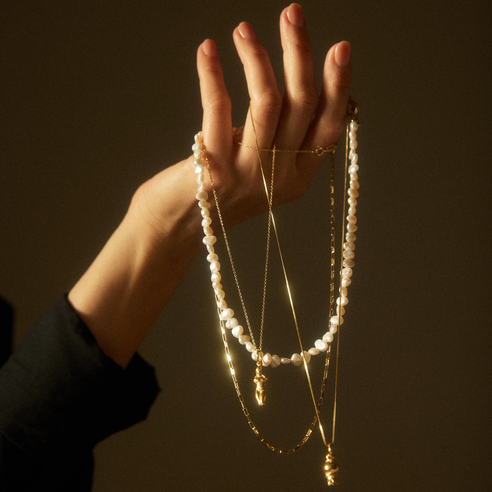 Pomegranate Gold Pendant - Sister the brand